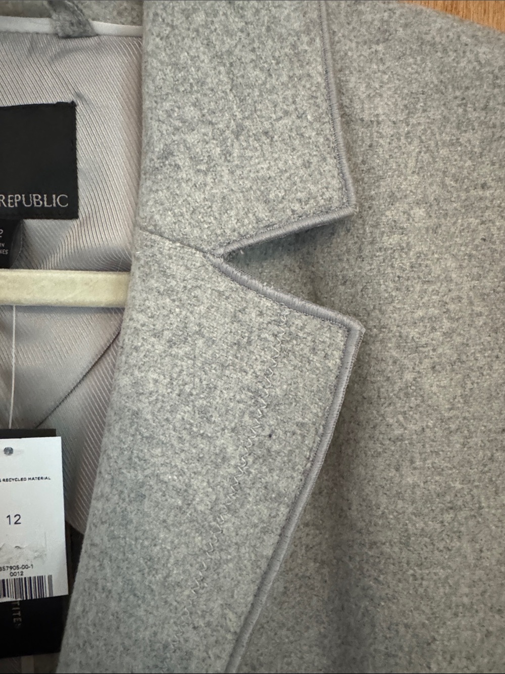 Banana Republic Heather Gray Single-Button Wool-Blend Coat - Picture 8 of 16